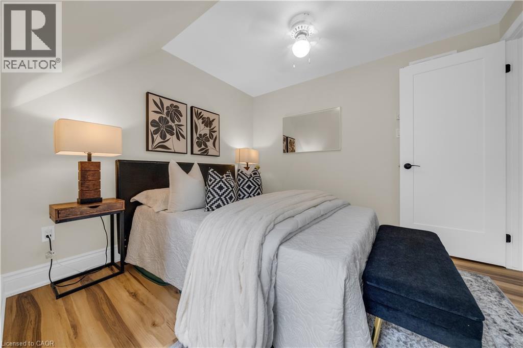 26 PEACHTREE Crescent - 26