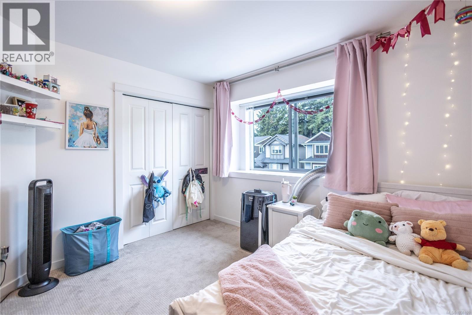  3377 Radiant Way, Langford