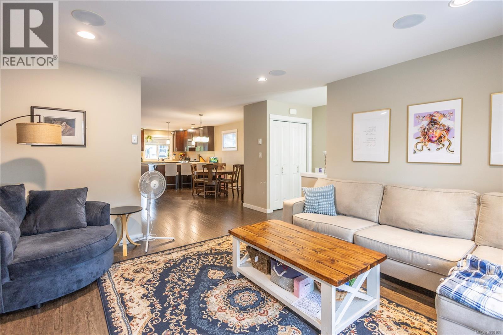  3377 Radiant Way, Langford