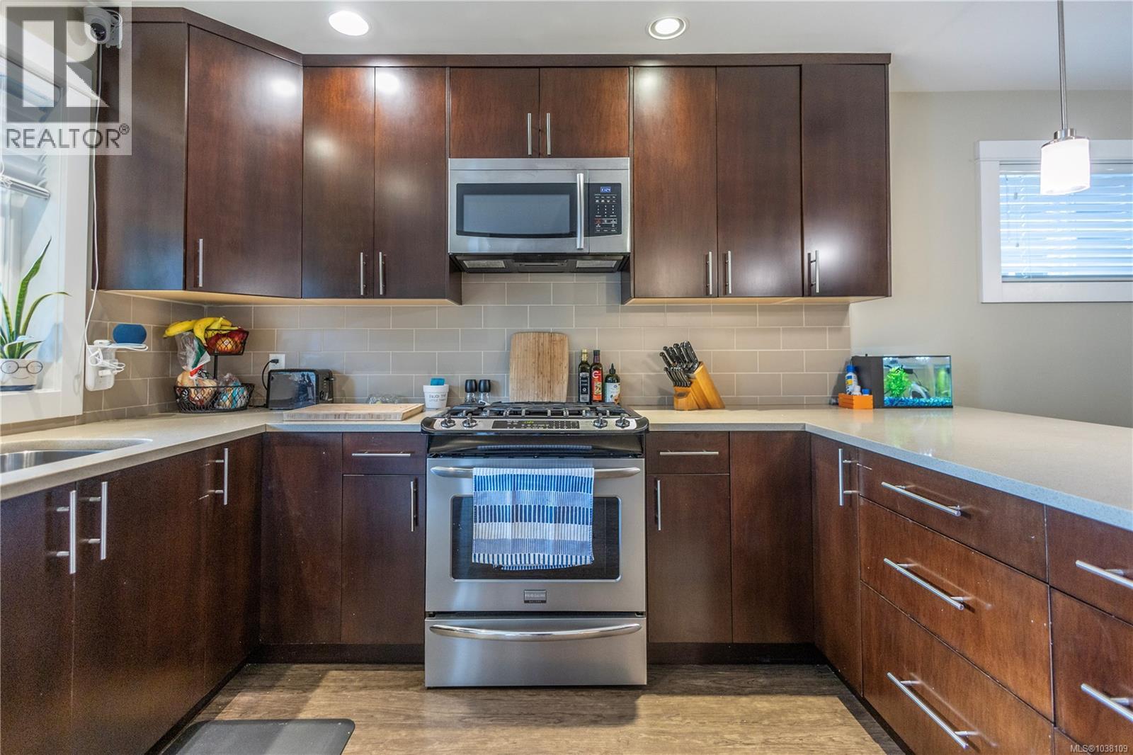  3377 Radiant Way, Langford