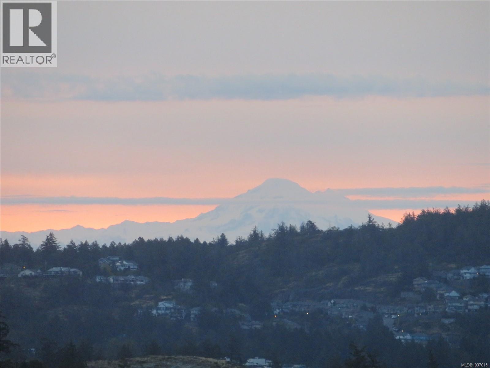 710 1114 Samar Crescent, Langford