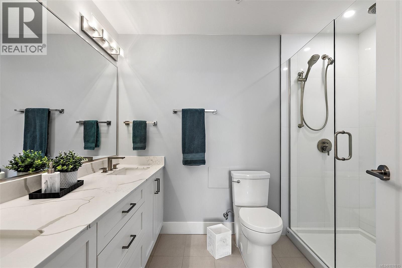 #710 1114 Samar Cres - 35