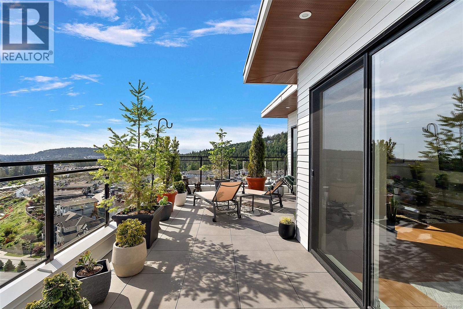 710 1114 Samar Crescent, Langford
