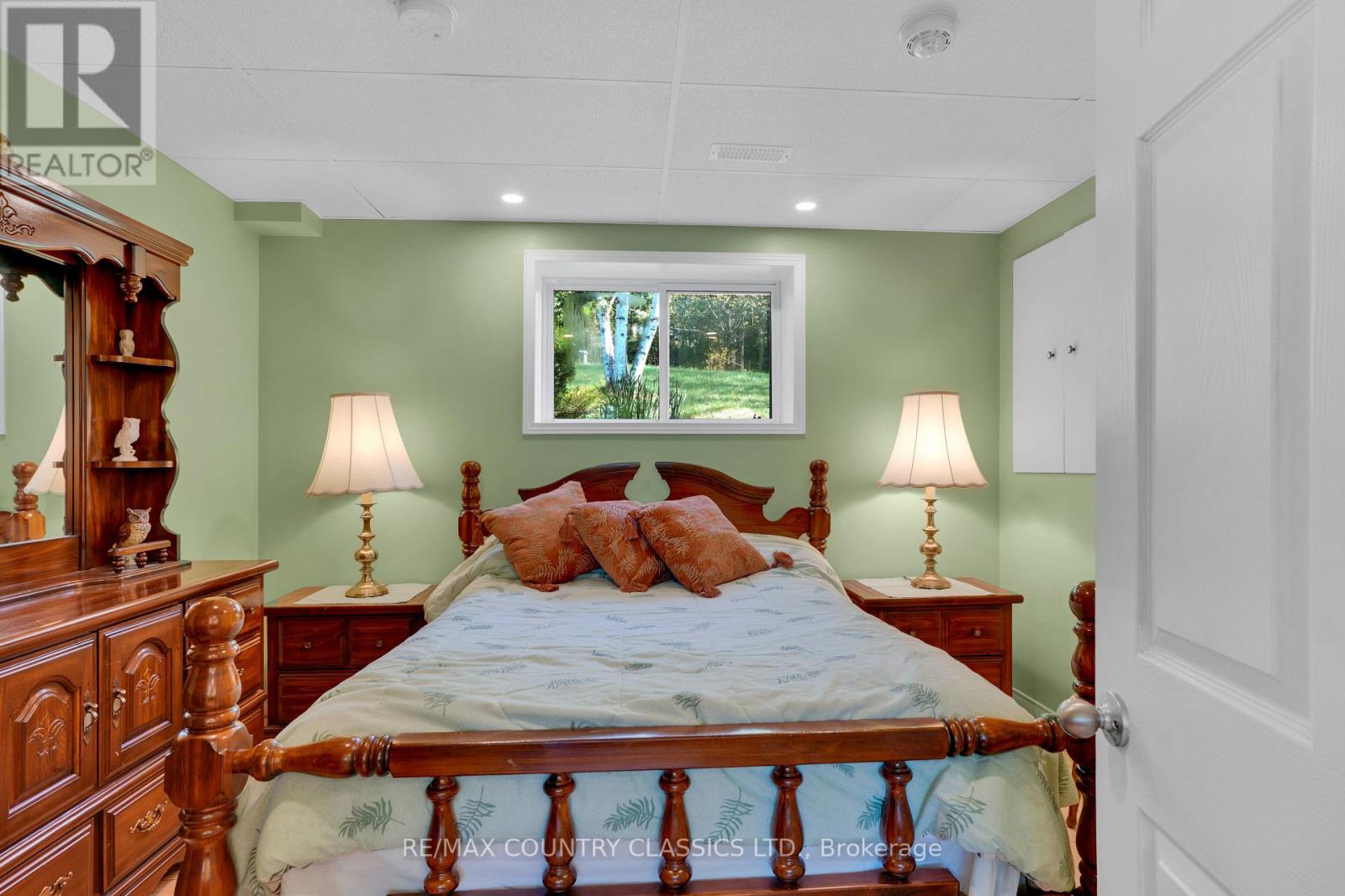 125 MARINA ROAD - 21