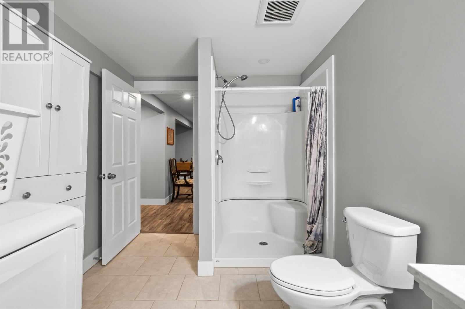 127-129 HEATHER Avenue - 13