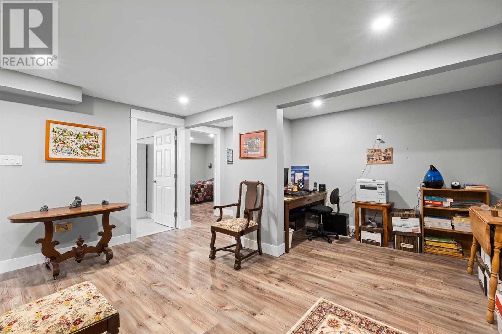 127-129 HEATHER Avenue - 15