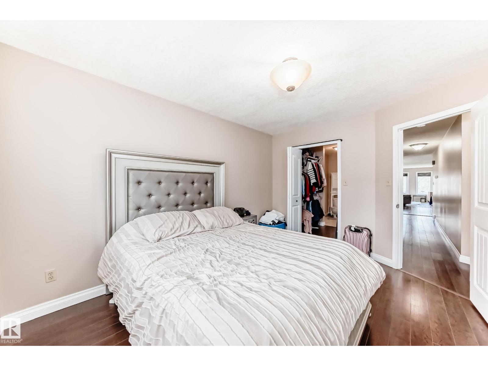 9110 180A AV NW - 13
