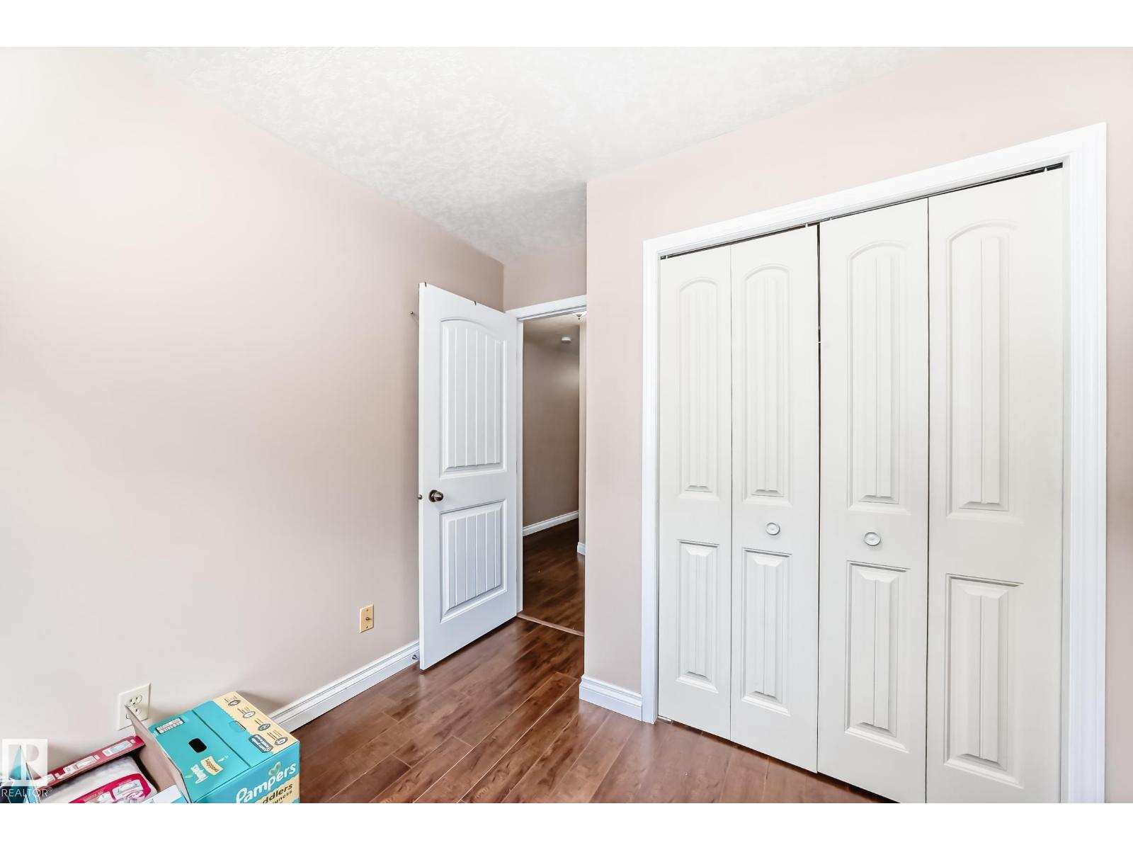 9110 180A AV NW - 22
