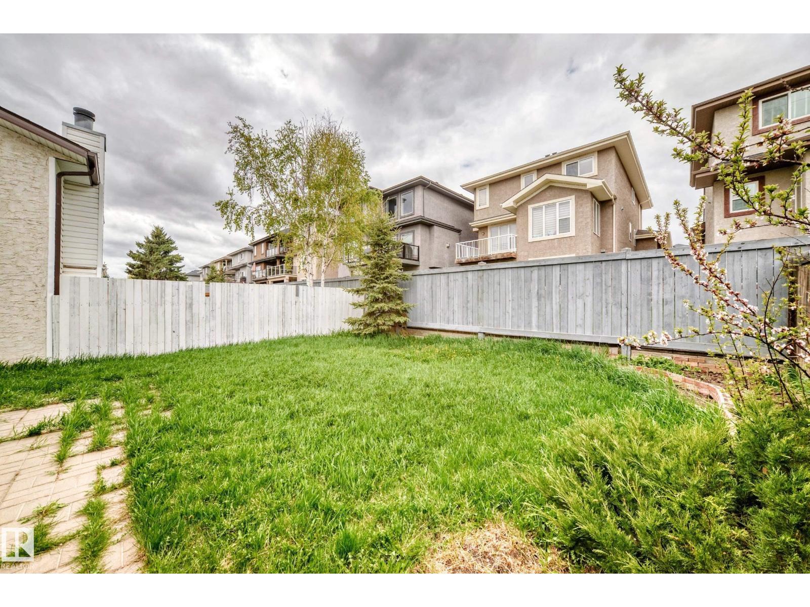 9110 180A AV NW - 43
