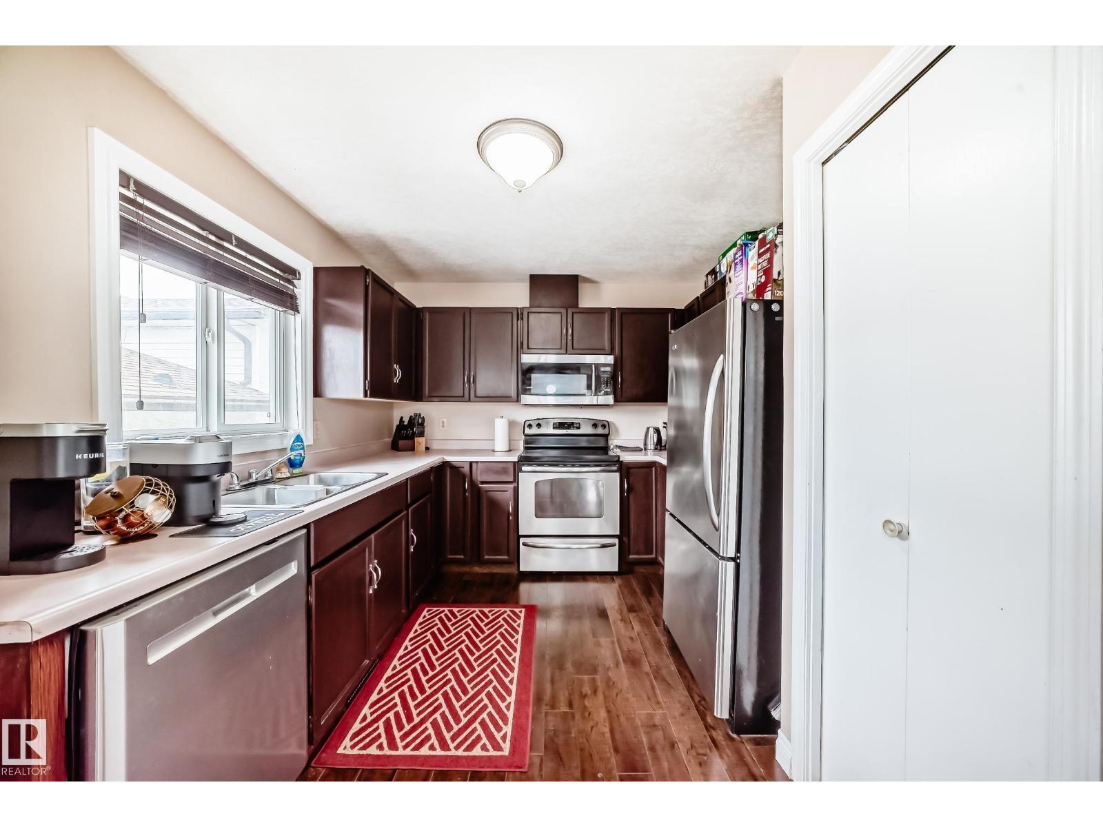 9110 180A AV NW - 6