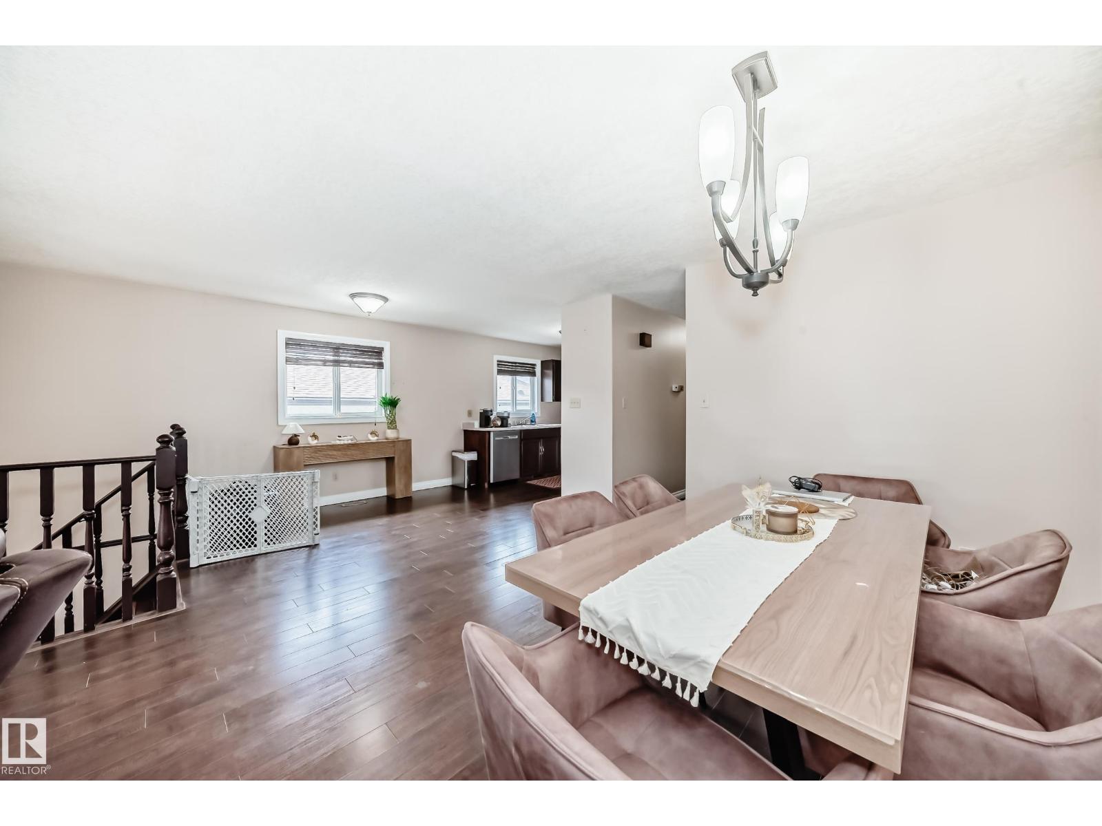 9110 180A AV NW - 8