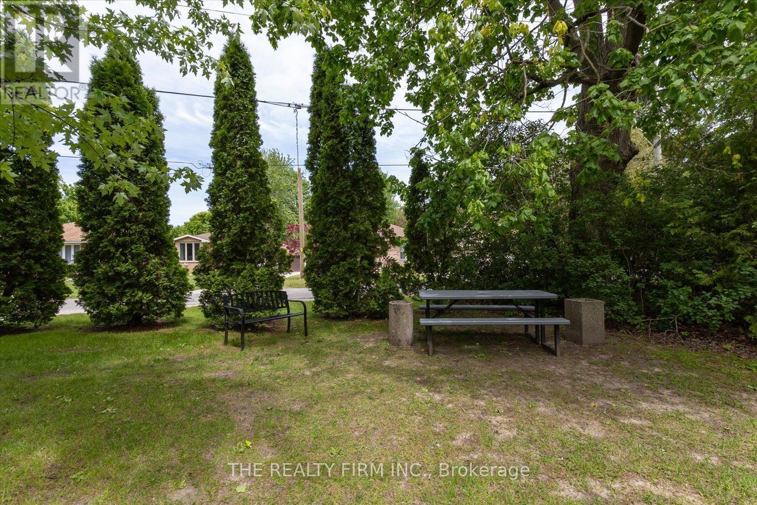 #207 220 DUKE STREET - 4
