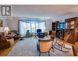 9851 Highway 42 Highway, Rideau Lakes, ON K0G1X0 Photo 10