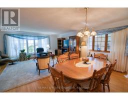 9851 Highway 42 Highway, Rideau Lakes, ON K0G1X0 Photo 14