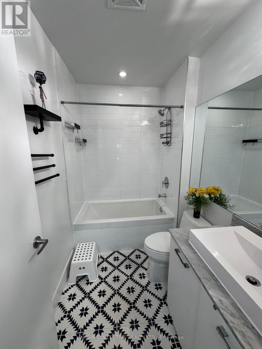 #417 399 ADELAIDE STREET W - 12