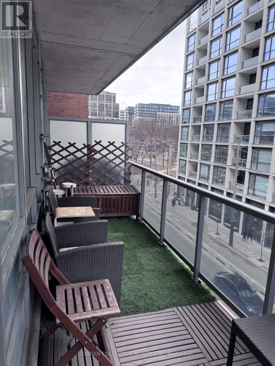 #417 399 ADELAIDE STREET W - 15