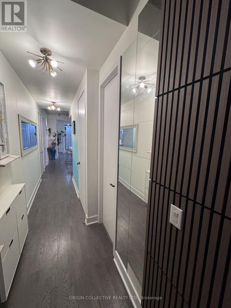 #417 399 ADELAIDE STREET W - 6