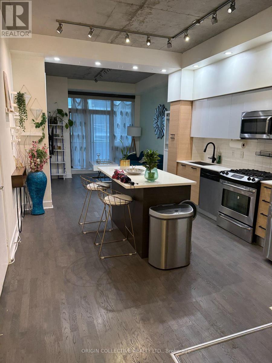 #417 399 ADELAIDE STREET W - 7