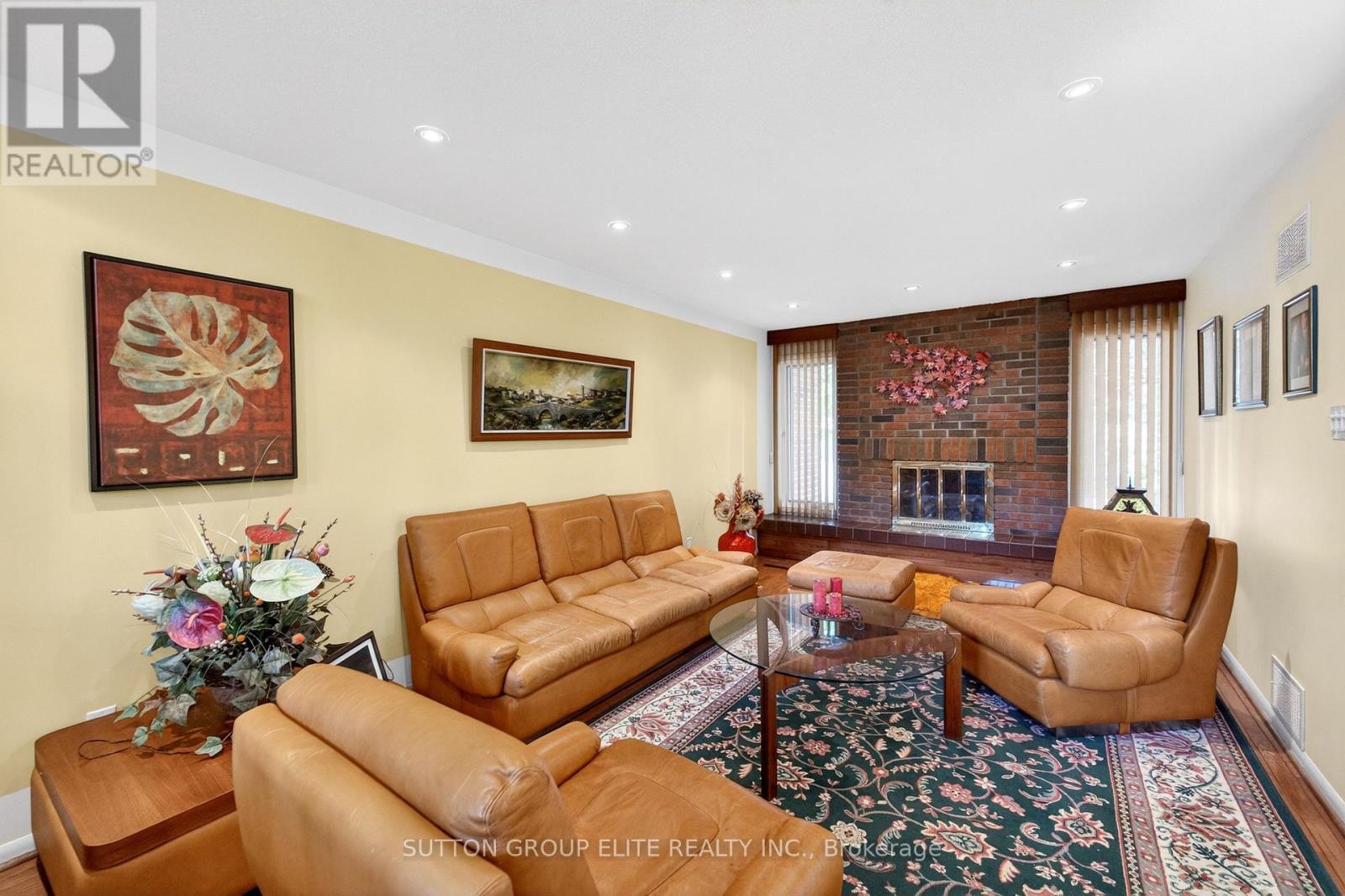 1986 SPRUCE HILL ROAD - 7