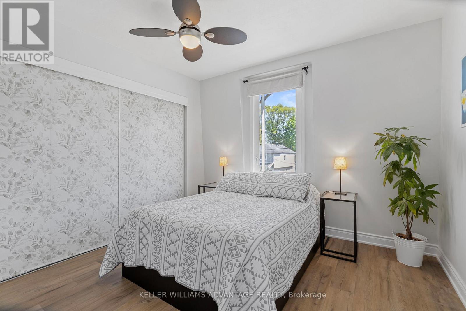 152 KING EDWARD AVENUE - 19