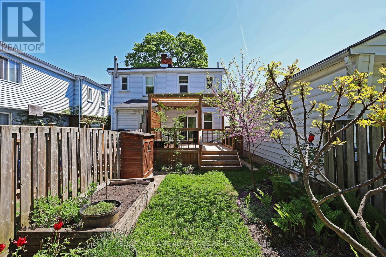 152 KING EDWARD AVENUE - 5