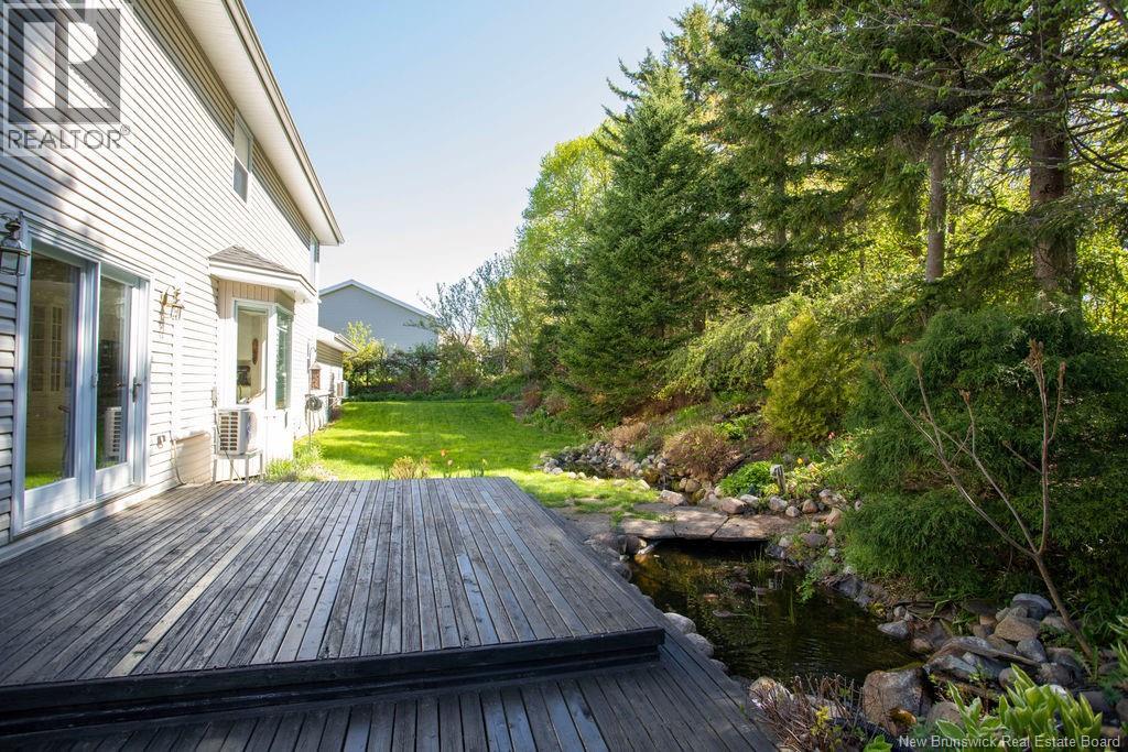 38 Colchester Drive - 47