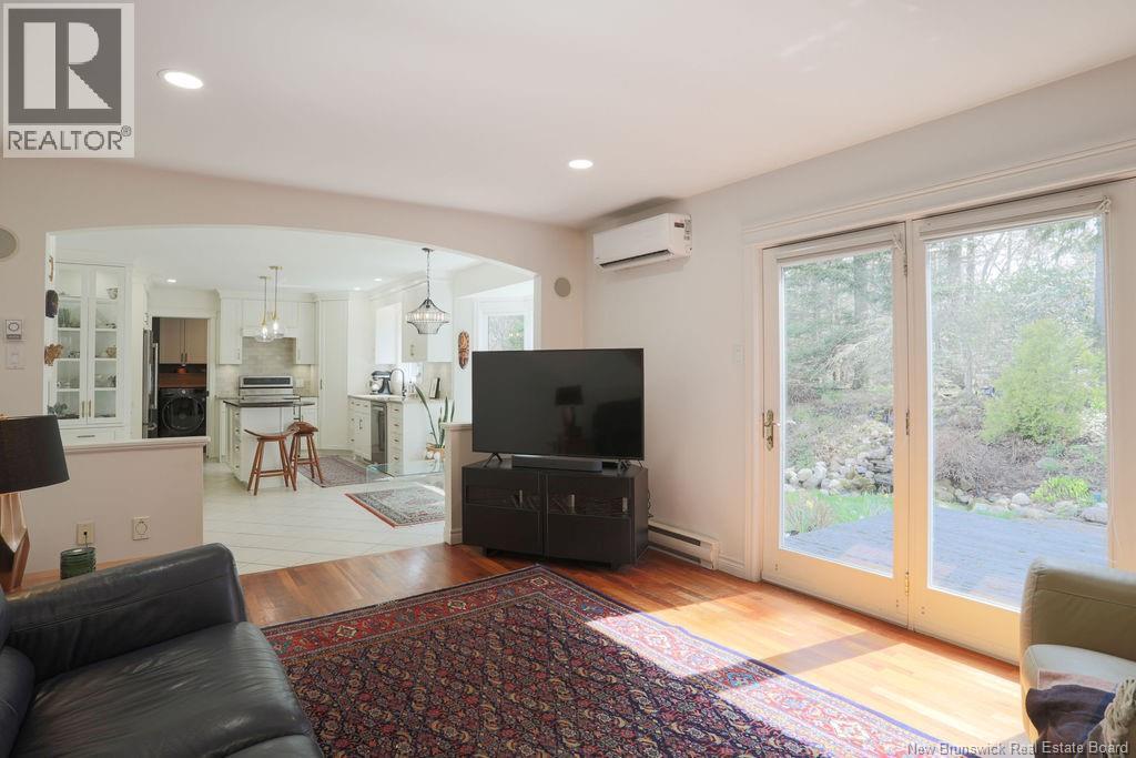 38 Colchester Drive - 8