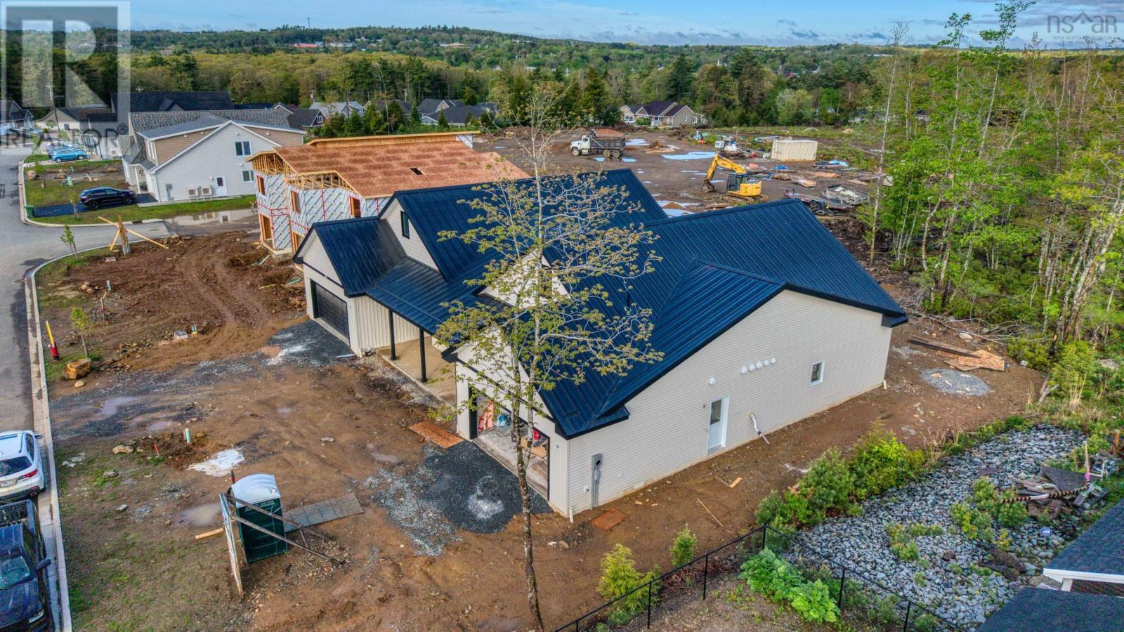 145 Roundhouse Drive - 14
