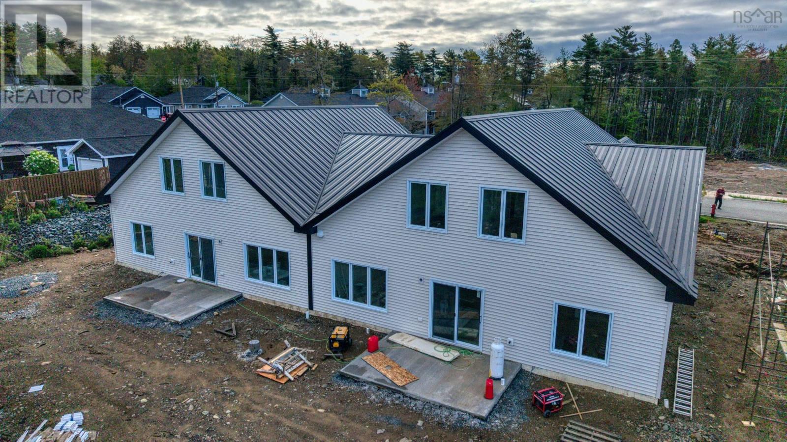 145 Roundhouse Drive - 9
