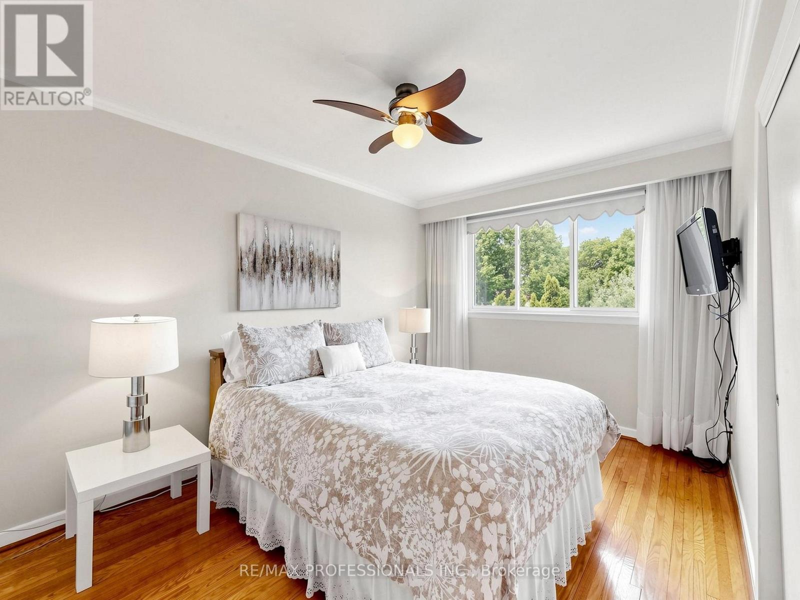 14 WIDDICOMBE HILL - 17