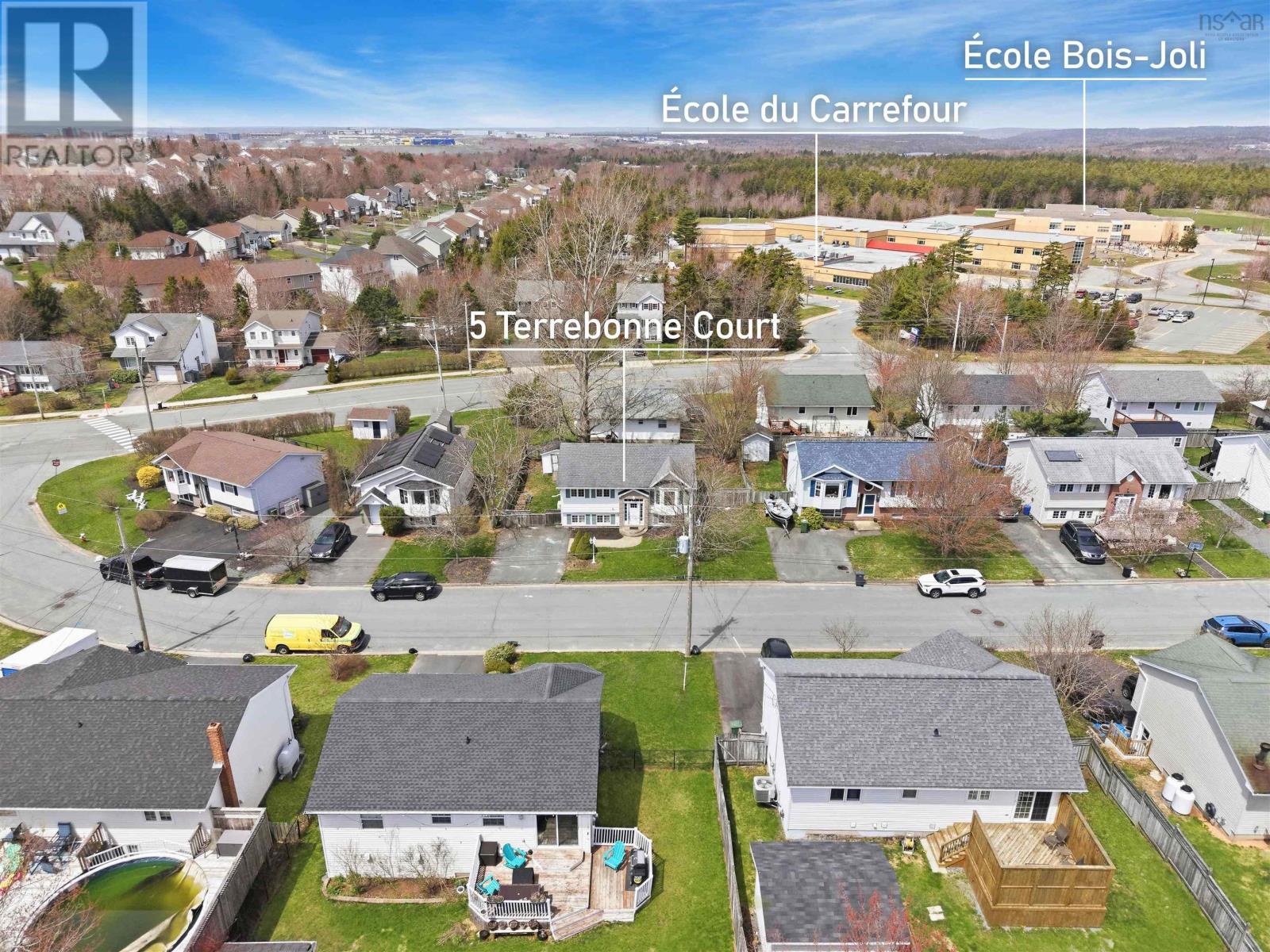 5 Terrebonne Court - 30