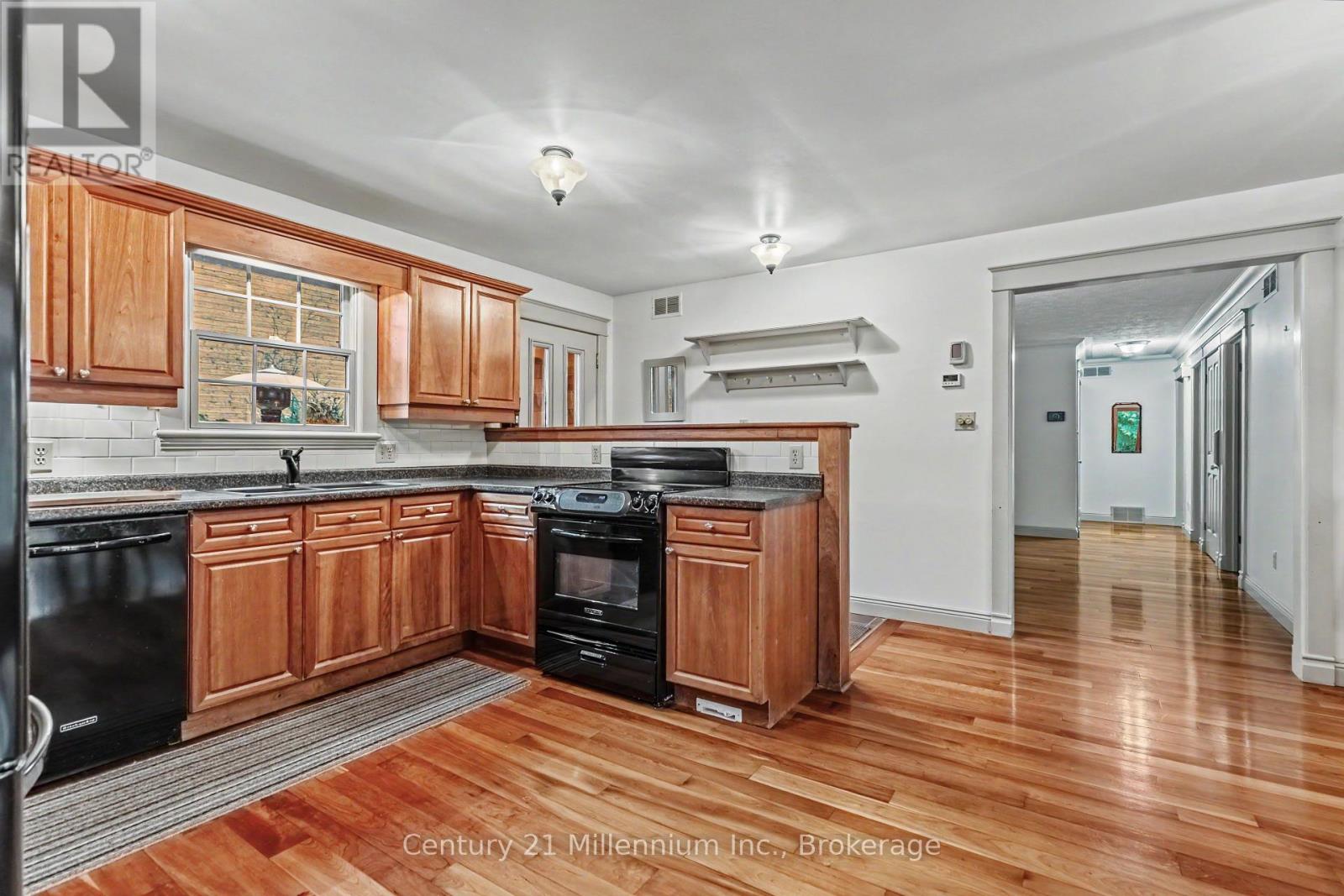 203 SUMMERHILL ROAD - 13