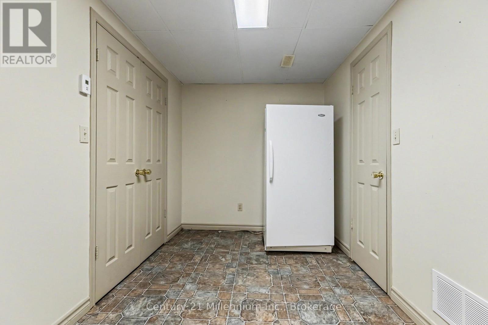 203 SUMMERHILL ROAD - 38