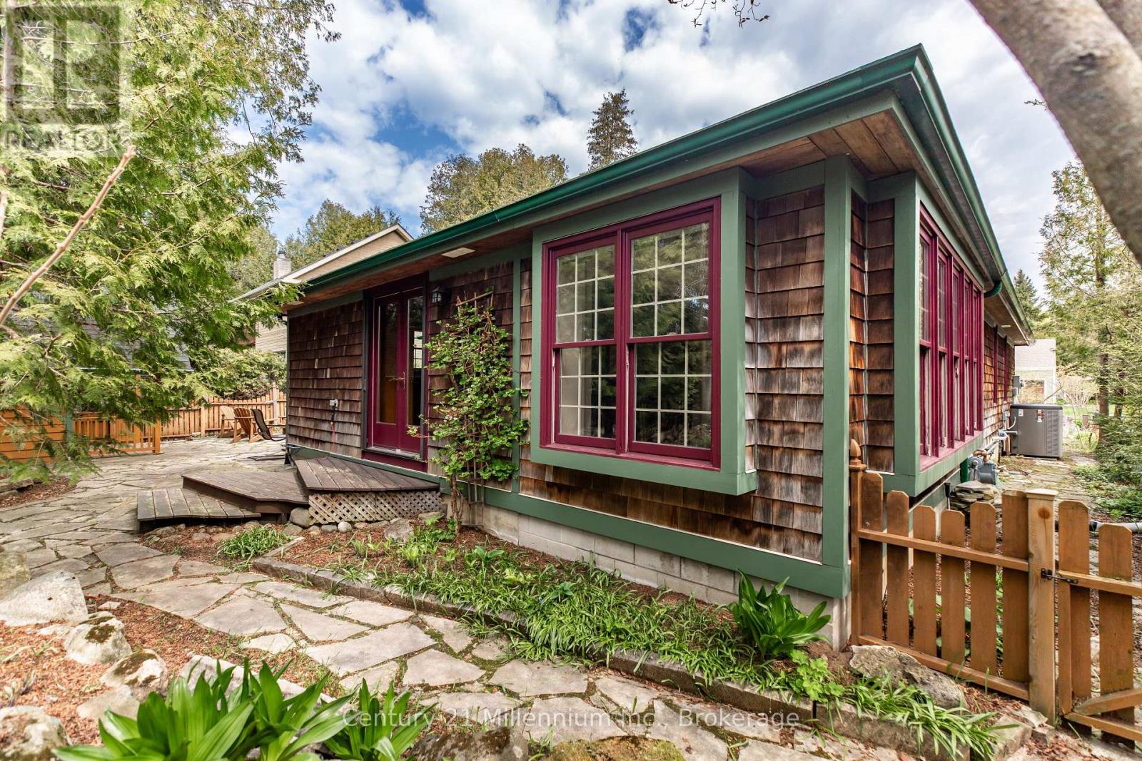 203 SUMMERHILL ROAD - 45