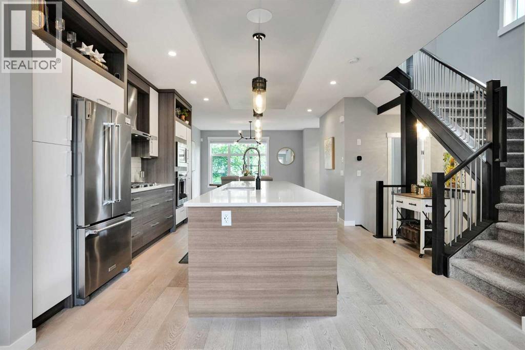 4405 20 Avenue NW — photo 17