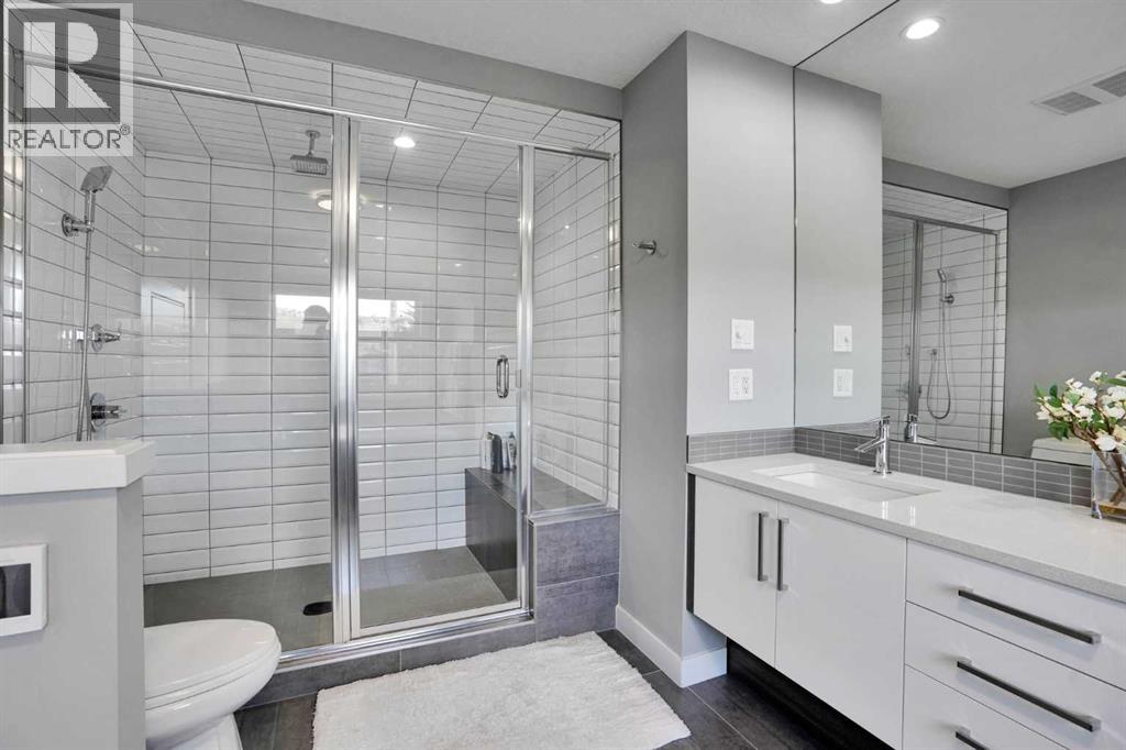 4405 20 Avenue NW — photo 38