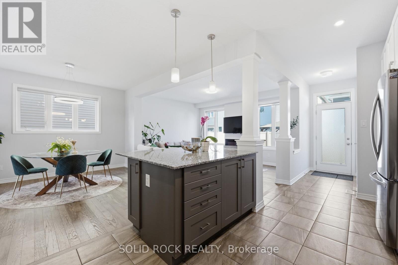 317 PROXIMA TERRACE - 14