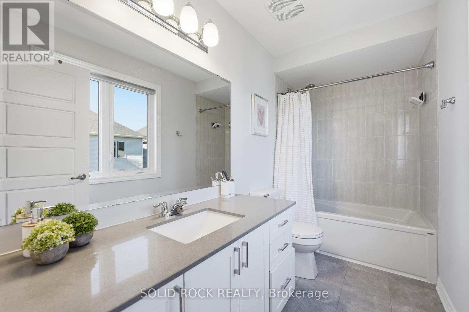 317 PROXIMA TERRACE - 39