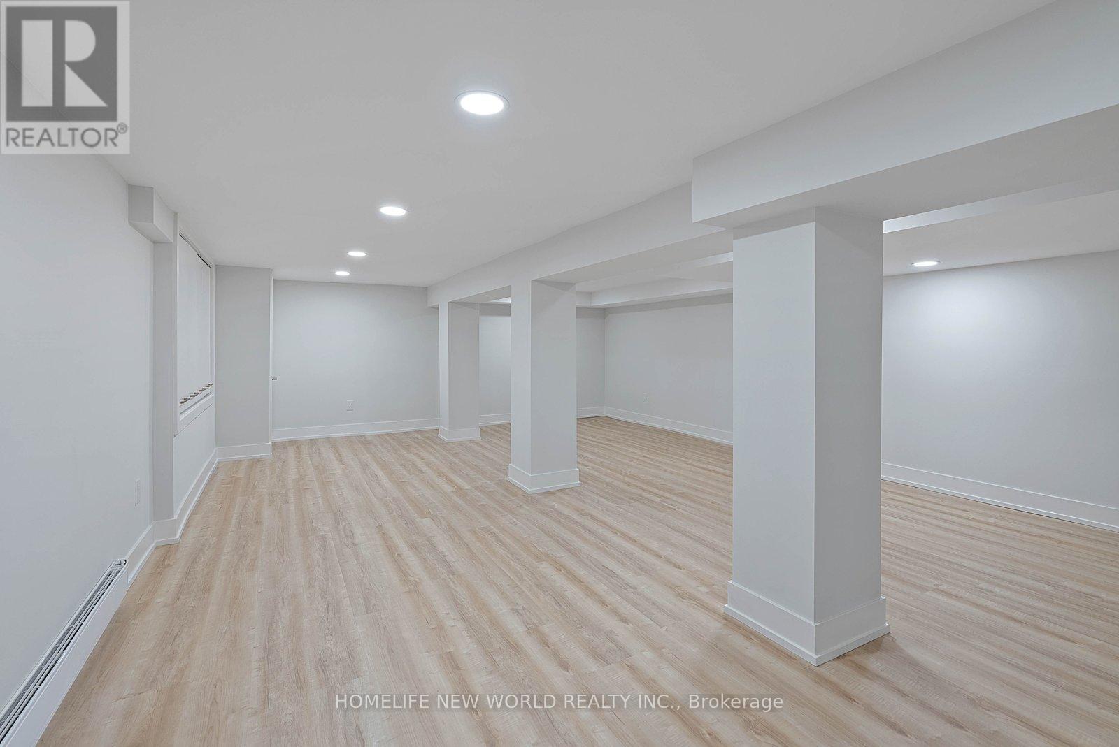 1842 DUNDAS STREET E - 19