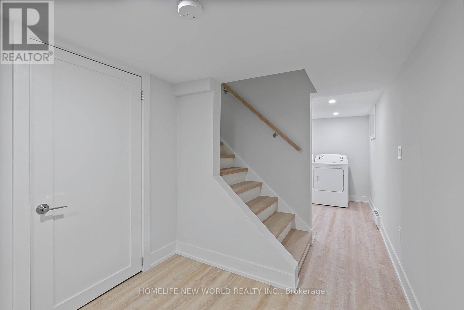 1842 DUNDAS STREET E - 20