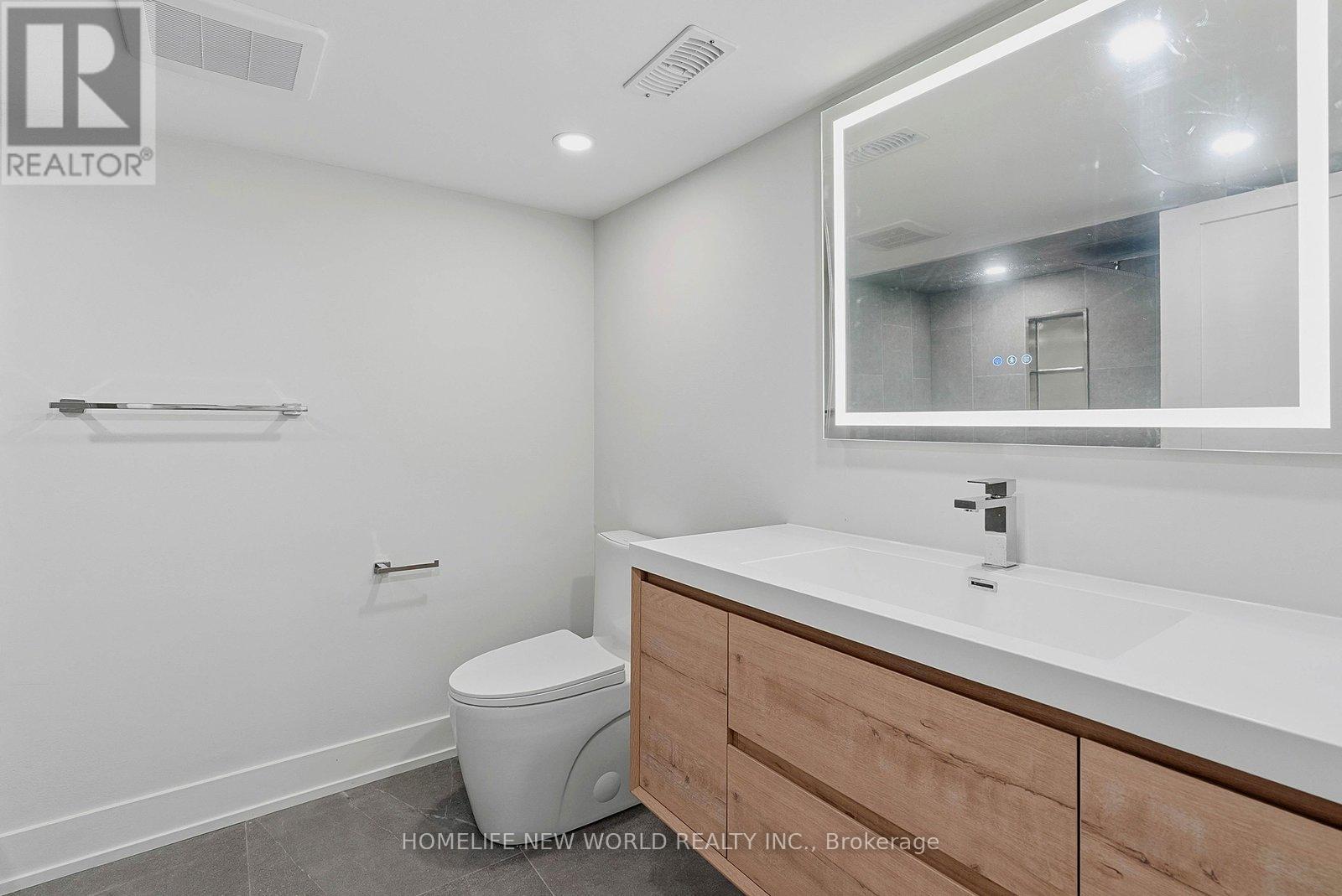 1842 DUNDAS STREET E - 22
