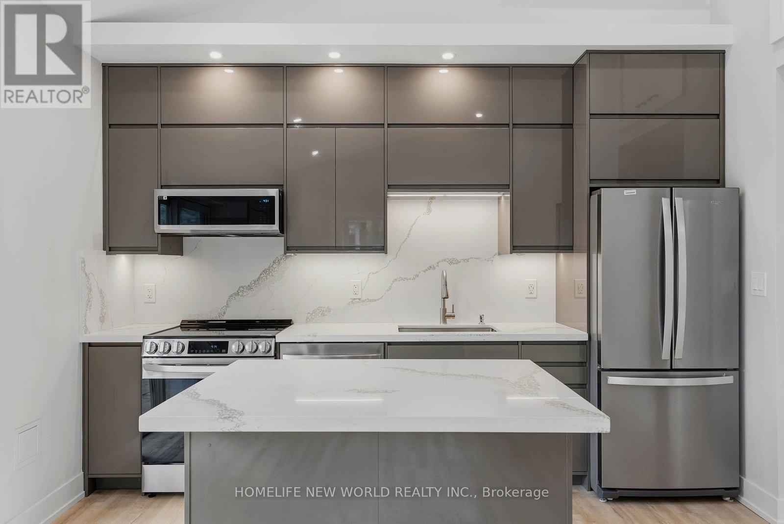 1842 DUNDAS STREET E - 27