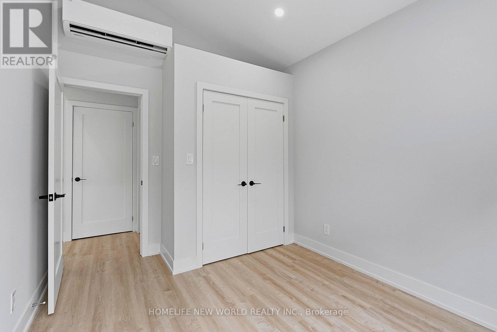 1842 DUNDAS STREET E - 31