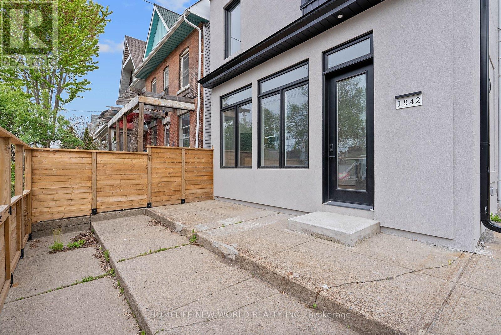 1842 DUNDAS STREET E - 4