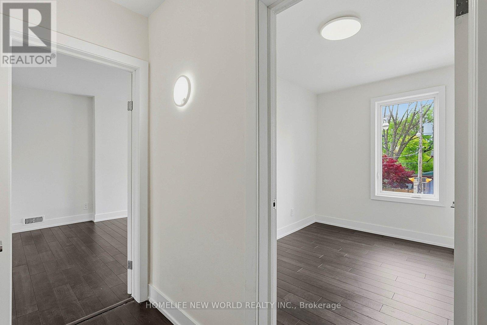 1842 DUNDAS STREET E - 41