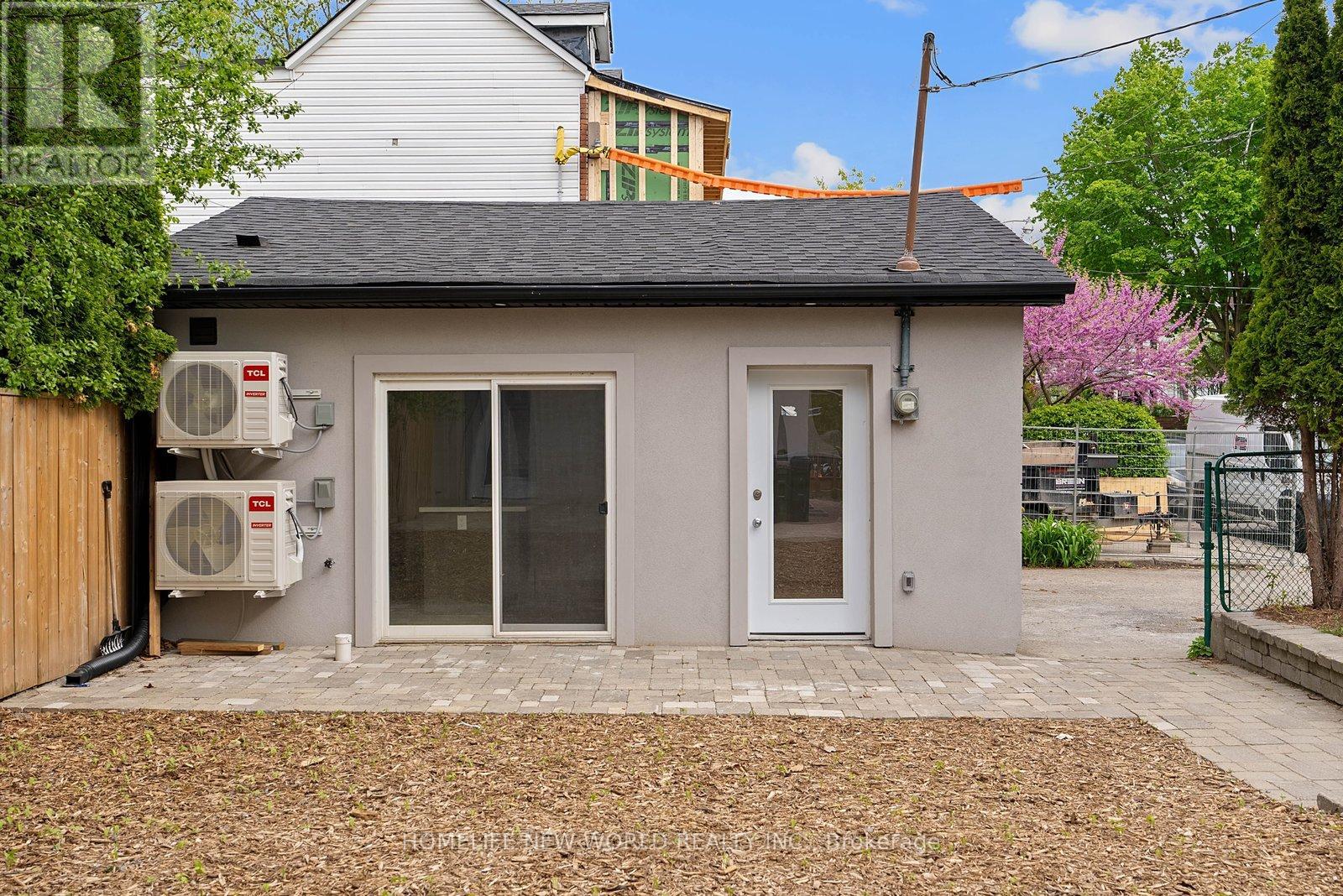 1842 DUNDAS STREET E - 6