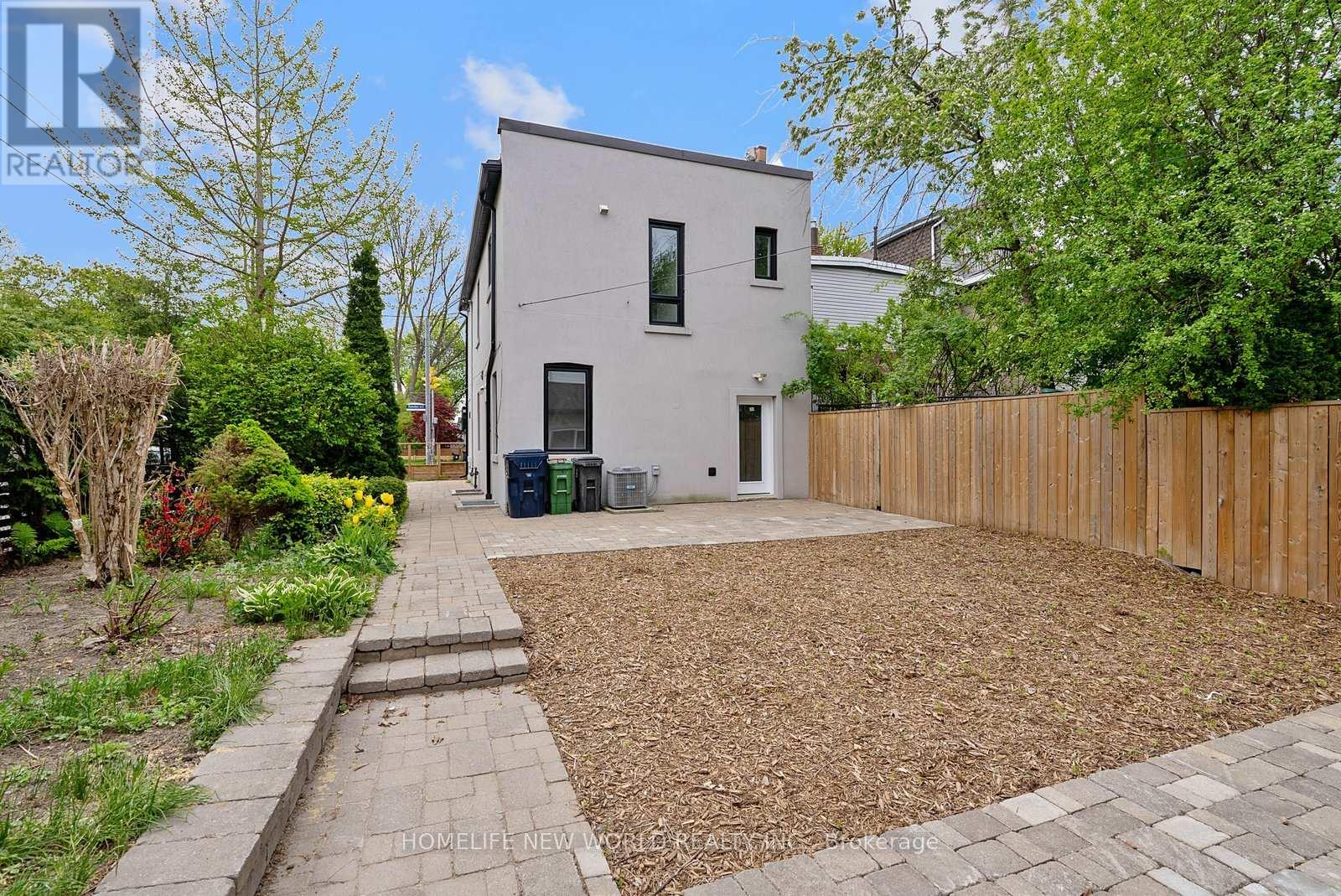 1842 DUNDAS STREET E - 7