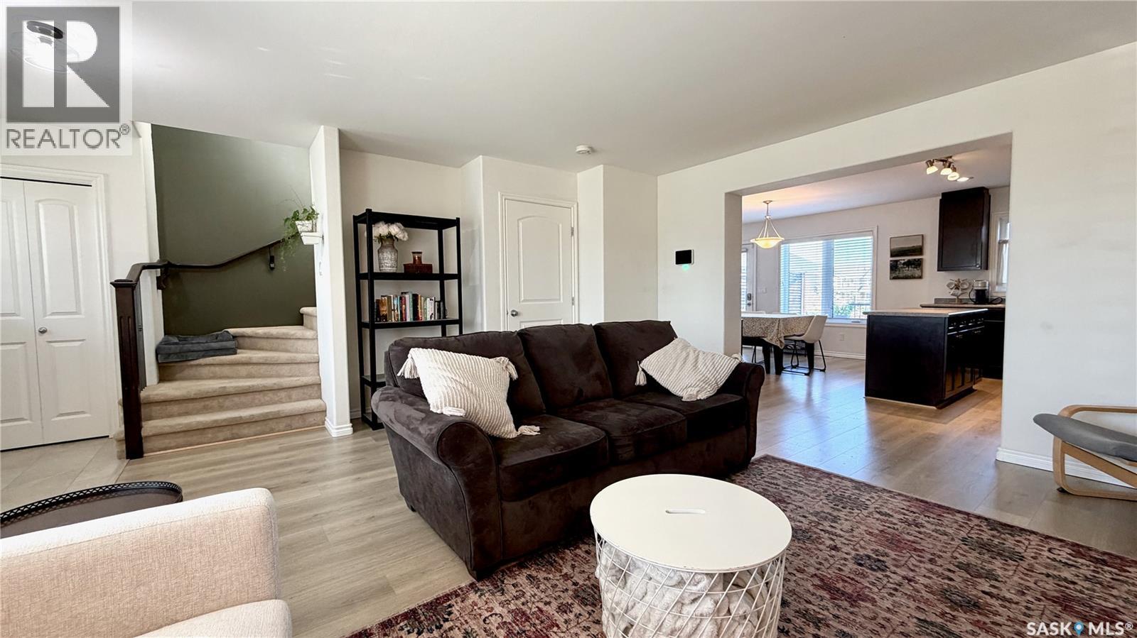 230 Veltkamp LANE - 6