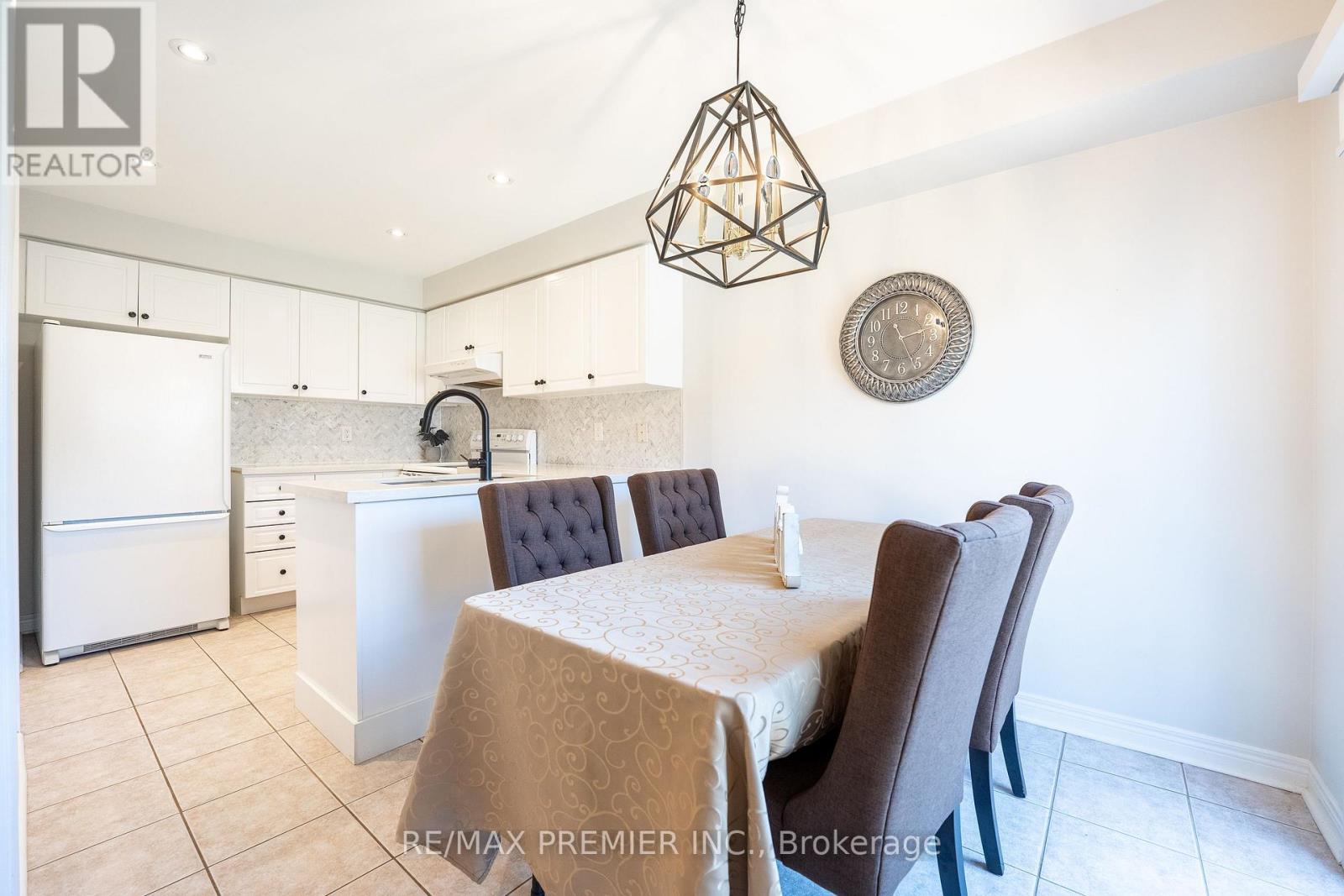22 LAURA SABRINA DRIVE - 11