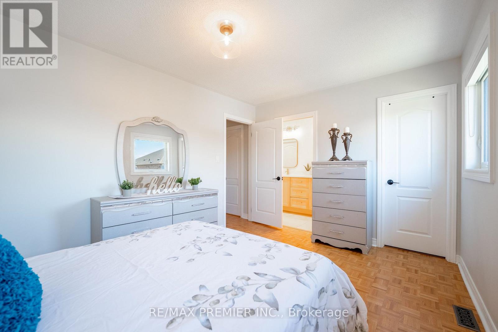 22 LAURA SABRINA DRIVE - 17